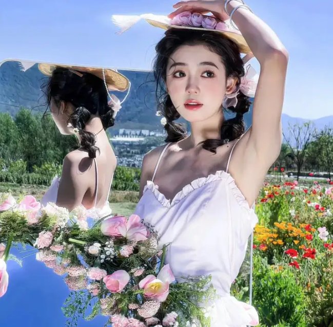 夏绿蒂的网海报